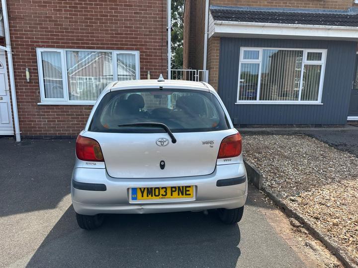 Toyota Yaris - 1.0 VVT-i T3 5dr - full service history - Image 3