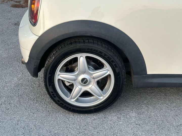MINI Hatch - 1.4 One Euro 4 3dr - FSH-2KEY-FREE DELIVERY - Image 10