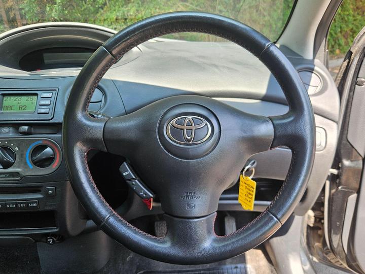 Toyota Yaris - 1.3 VVT-i Colour Collection 3dr - MORE INFORMATION COMING SOON - Image 16