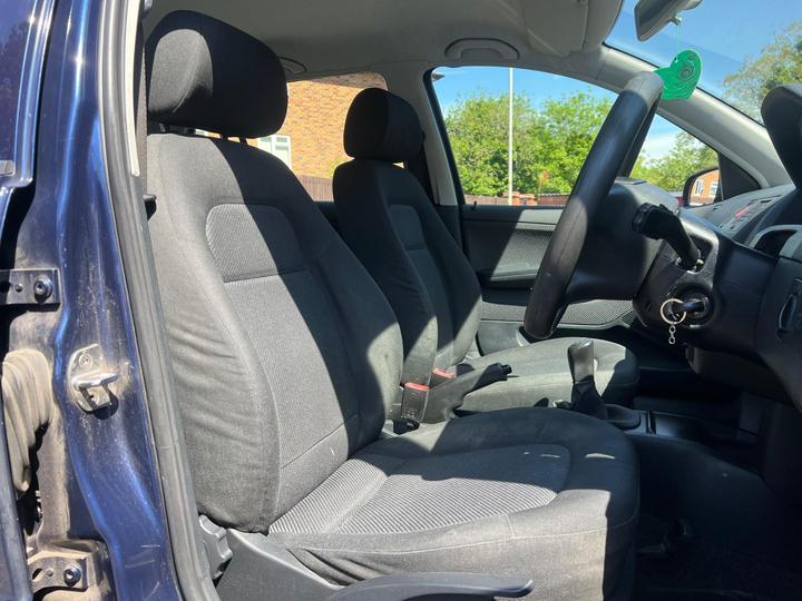 Skoda Fabia - 1.4 16V Ambiente 5dr - IDEAL FIRST CAR - LONG MOT - Image 17
