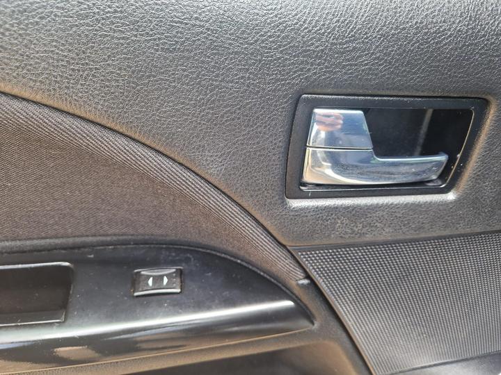 Ford Mondeo - 2.2 TDCi SIV Edge 5dr - New in stock and ready to go - Image 34
