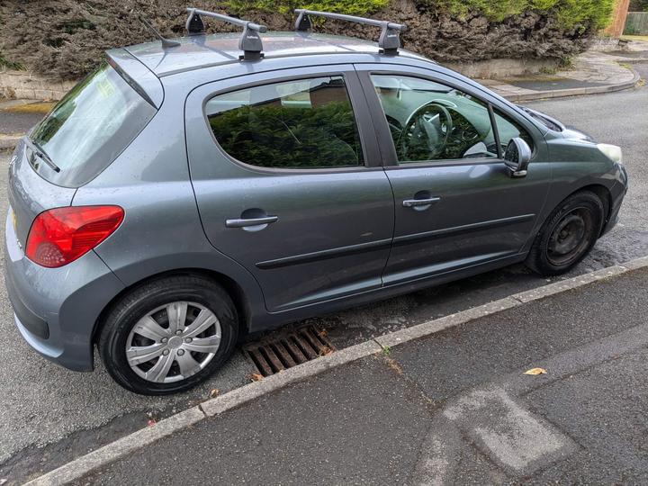 Cheap Peugeot 207 - 1.6 HDi S 5dr - cheap to tax for sale in Cheltenham, Gloucestershire