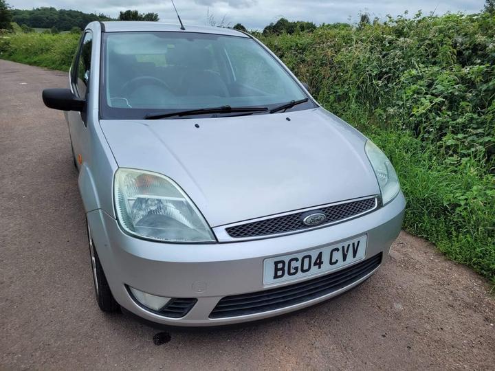 Cheap Ford Fiesta - 1.4 Silver Limited Edition 3dr for sale in Taunton, Somerset