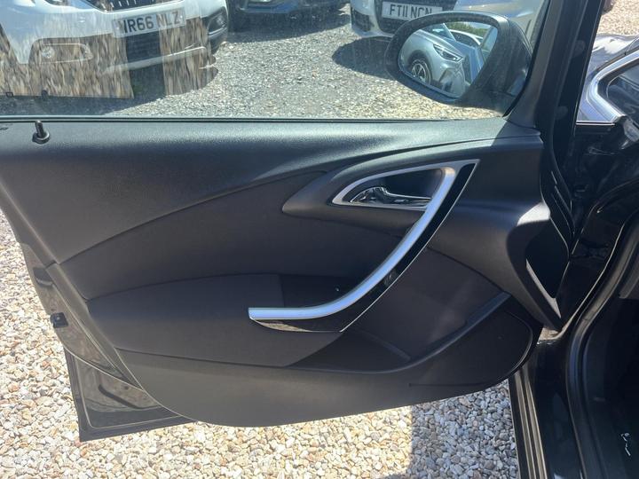 Vauxhall Astra - 1.7 CDTi ecoFLEX SRi Euro 5 (s/s) 5dr - PX Bargain, £20 Tax, Long MOT - Image 18