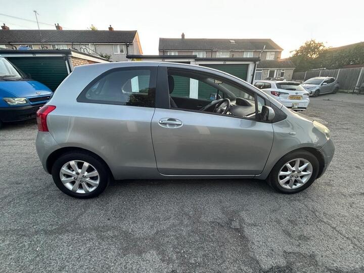 Toyota Yaris - 1.3 VVT-i TR 3dr - Image 6