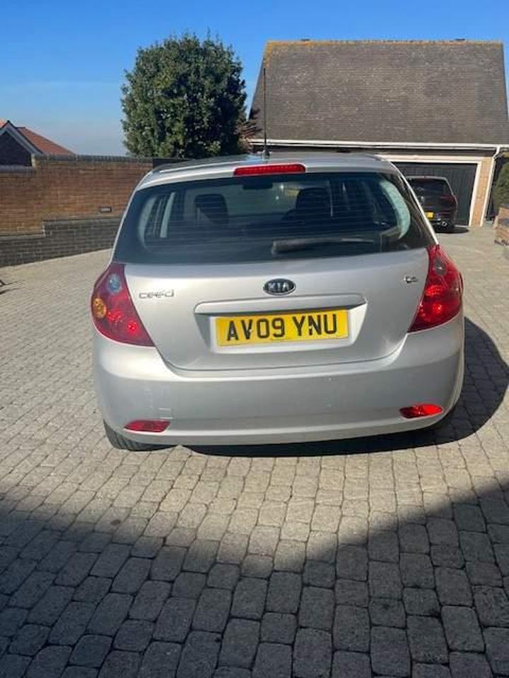 Kia Ceed - 1.6 GS 5dr - Image 3
