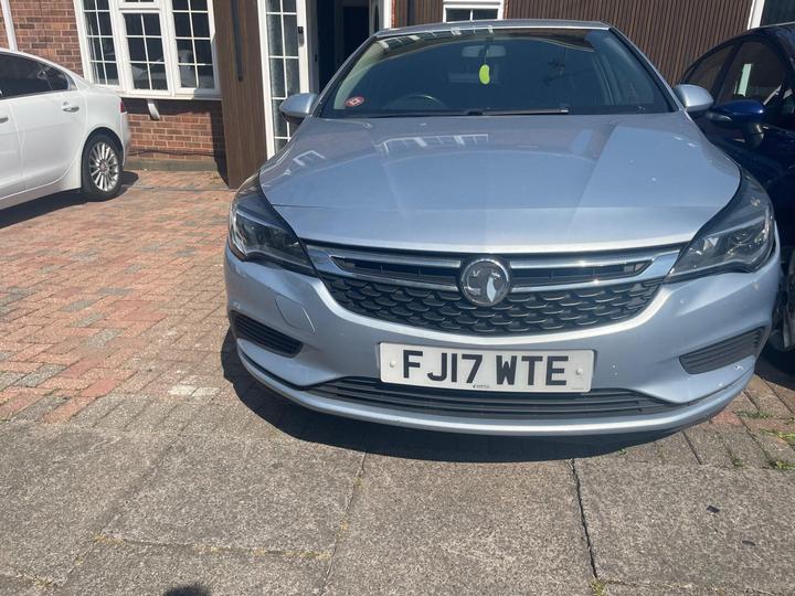 Vauxhall Astra - 1.6 CDTi ecoFLEX Tech Line Euro 6 (s/s) 5dr - Image 2