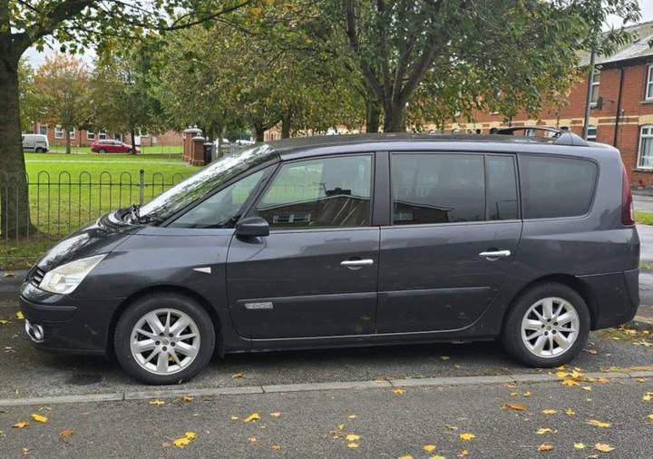 Renault Grand Espace - 2.0 dCi Dynamique 5dr - Image 2