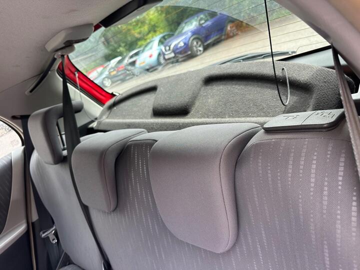 Toyota Yaris - 1.33 Dual VVT-i TR Euro 4 (s/s) 5dr - Affordable, Best for delivery - Image 17