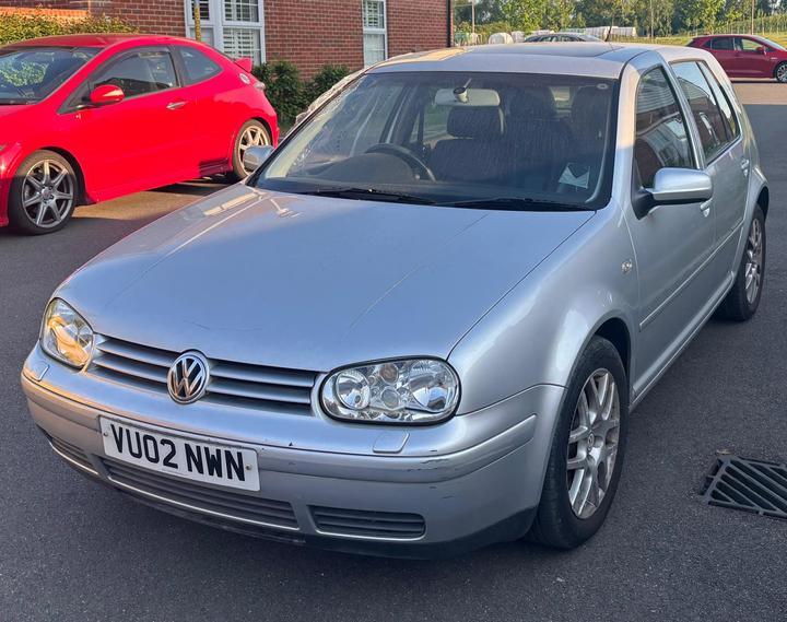 Volkswagen Golf - 2.3 VR5 5dr - Rare - Image 4