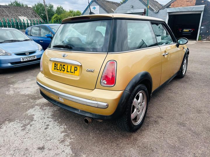 MINI Hatch - 1.6 One Euro 4 3dr - Great condition - Image 15