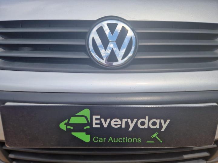 Volkswagen Polo - 1.4 S 5dr (a/c) - New in stock and ready to go - Image 12