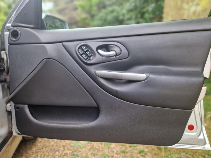Ford Mondeo - 2.5 V6 ST-24 5dr (sun roof, a/c) - New in stock and ready to go - Image 40