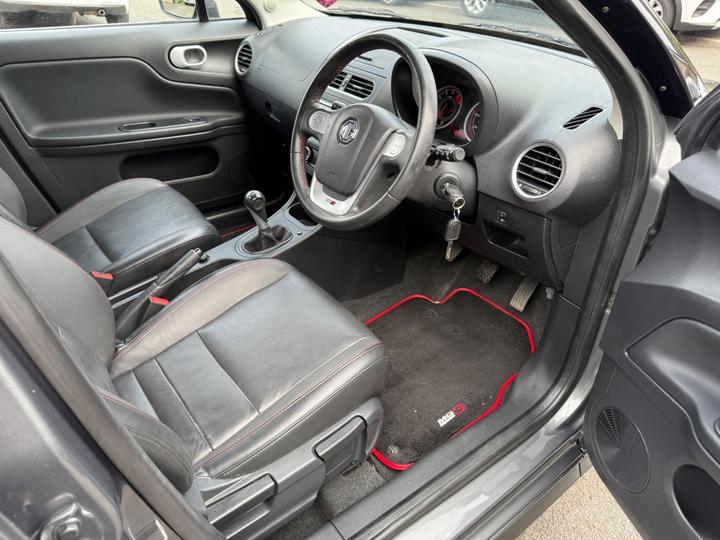 MG MG3 - 1.5 VTi-TECH 3Style Euro 5 5dr - Image 7