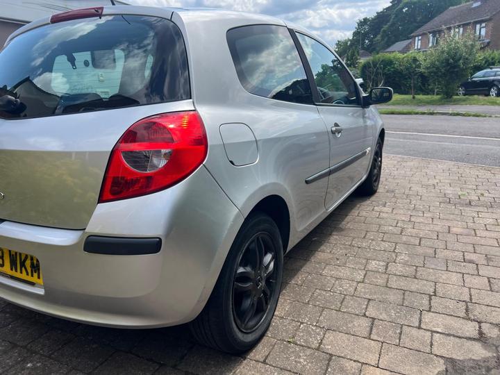 Renault Clio - 1.2 16v Rip Curl 3dr - 12 Months MOT * 2 Keys - Image 8
