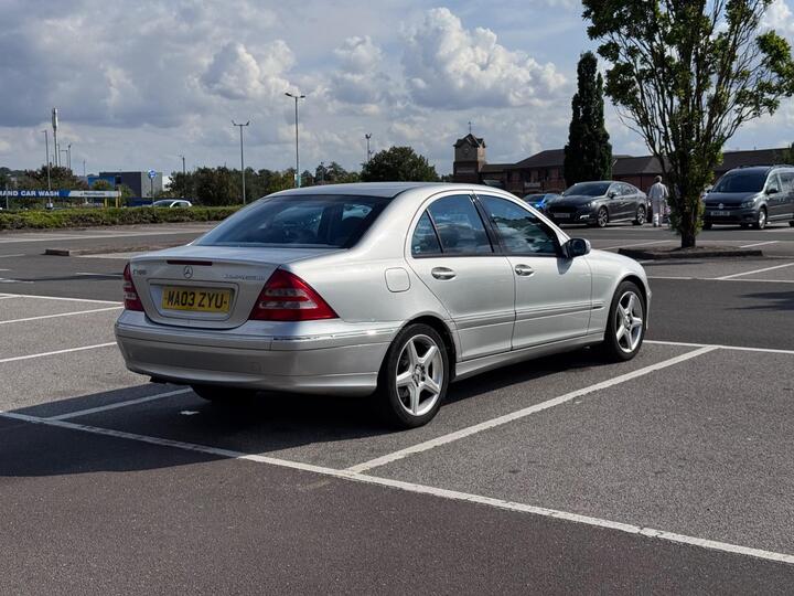 Mercedes-Benz C Class - 1.8 C180 Kompressor Avantgarde SE 4dr - Image 7