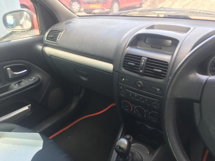 Renault Clio - 1.2 16v Dynamique 3dr - 12 month mot hpi clear car - Image 13