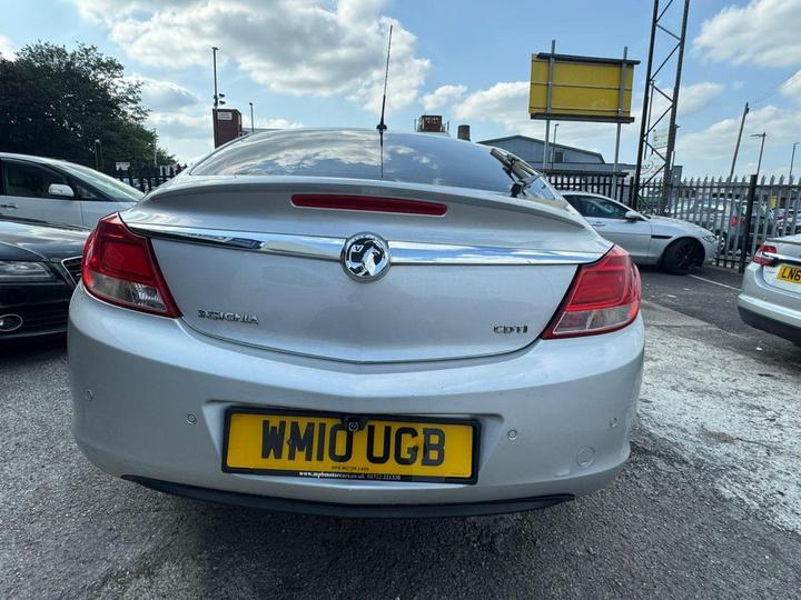 Vauxhall Insignia - 2.0 CDTi ecoFLEX Exclusiv Euro 5 5dr - Image 9