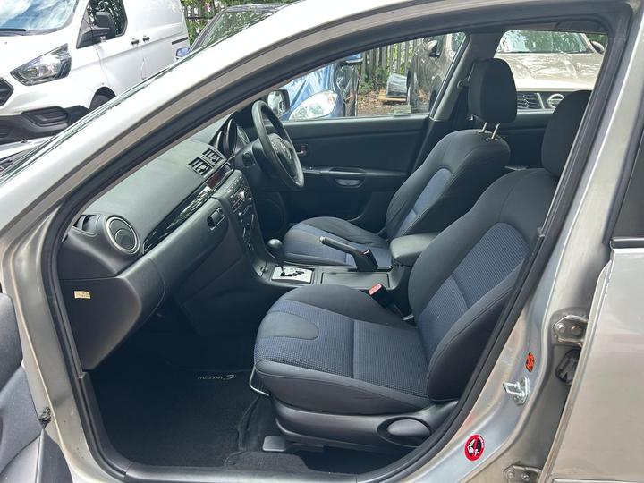Mazda Mazda3 - 1.6 TS 5dr - AUTOMOT Expiry date 08/08/2025 - Image 9