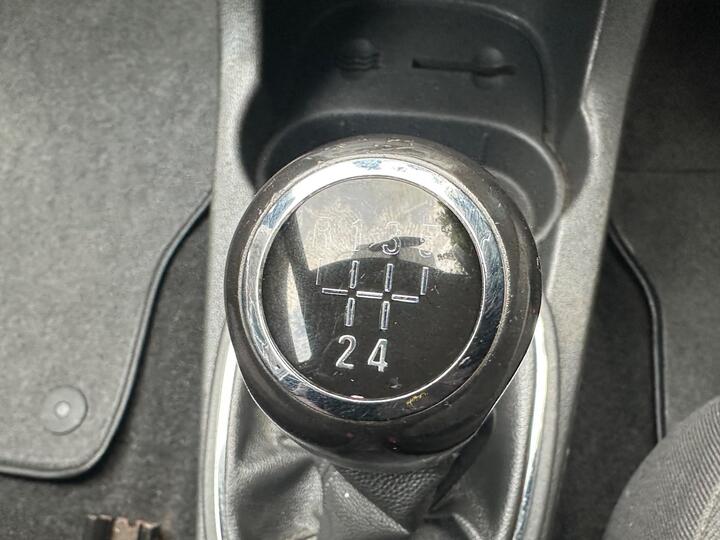 Vauxhall Corsa - 1.2i 16v SXi 3dr - 12 MONTHS MOT-3 MNTHS WARRANTY - Image 12