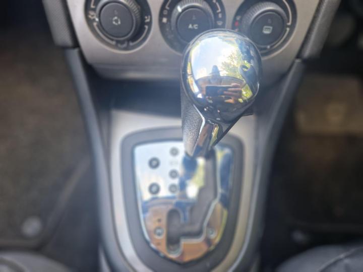Peugeot 308 - 1.6 VTi S 5dr - New in stock and ready to go - Image 29