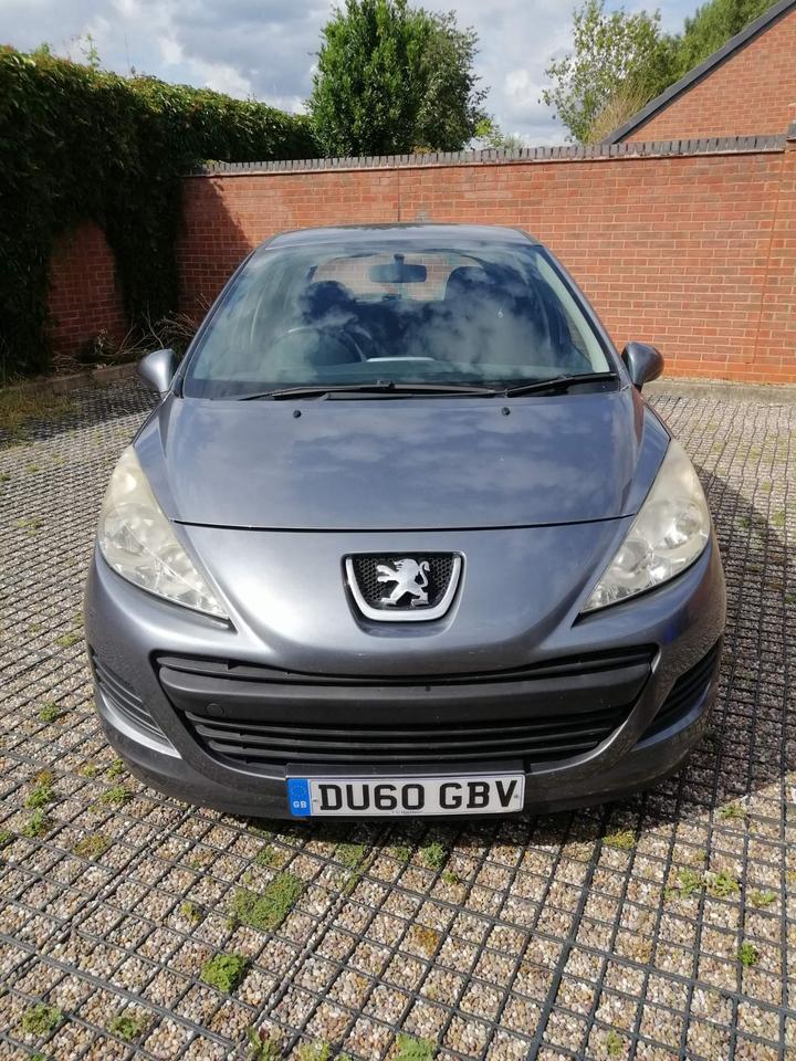 Cheap Peugeot 207 - 1.4 HDi S Euro 5 5dr (A/C) - New exhaust system and tyres. for sale in Burton upon Trent, Staffordshire