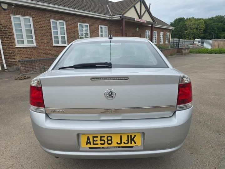 Vauxhall Vectra - 1.8 VVT Design 5dr - PART X TO CLEAR - Image 7