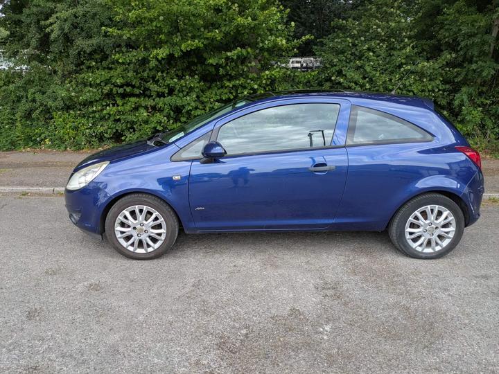 Vauxhall Corsa - 1.2i 16v Active Plus 3dr - Image 2