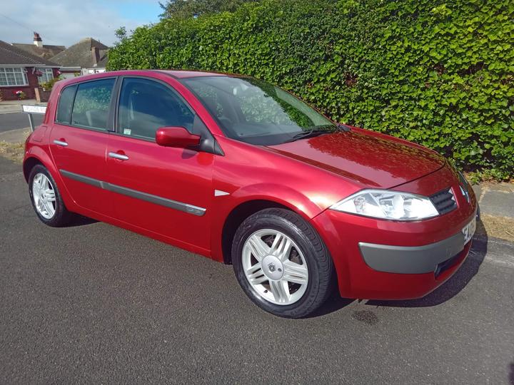 Cheap Renault Megane - 1.6 VVT Privilege 5dr for sale in Great Clacton, Essex