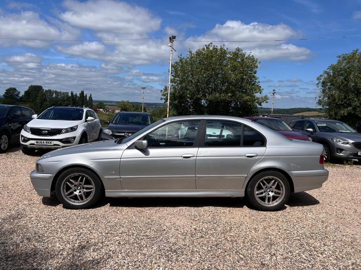 BMW 5 Series - 2.2 520i ES SE 4dr - MOT 19/01/26+P/X TO CLEAR - Image 13