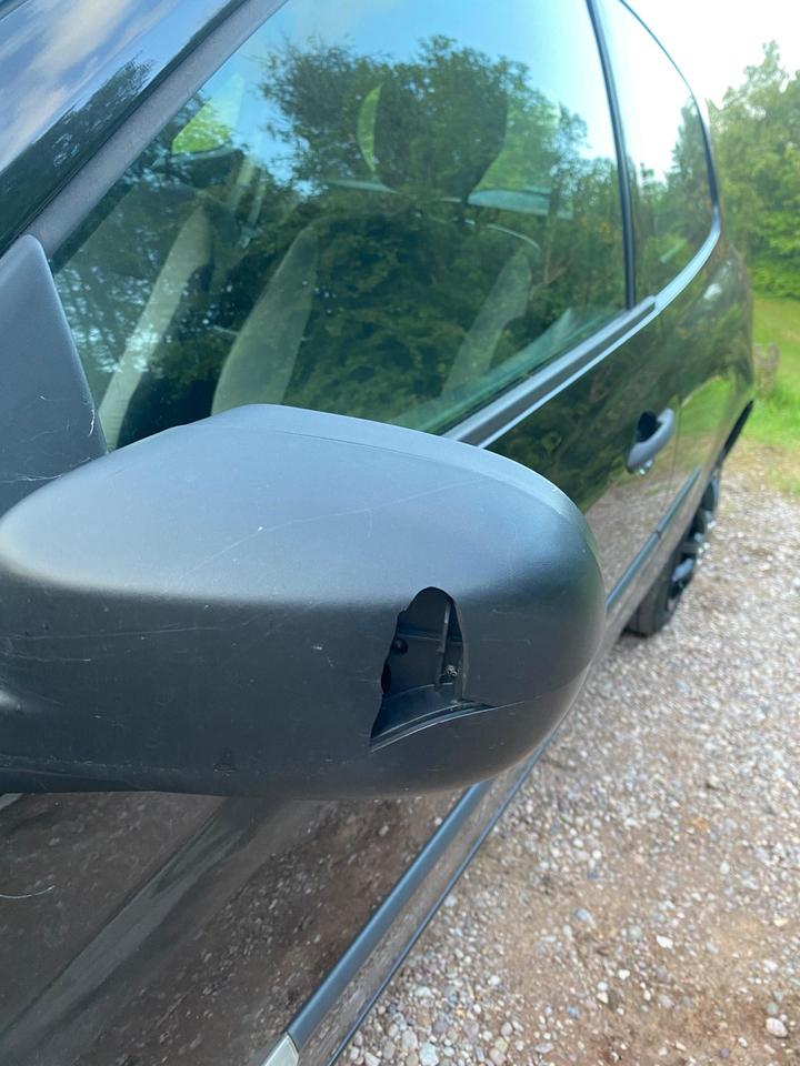 Renault Clio - 1.1 3dr - Ready for Summer Adventures - Image 15