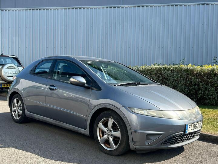 Honda Civic - 2.2 i-CTDi SE 5dr - MOT JUNE 2026**5 DOOR HATCH - Image 2