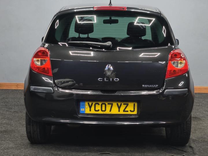 Renault Clio - 1.5 dCi Dynamique S 3dr - NEW ARRIVAL DELIVERY AVAILABLE - Image 5