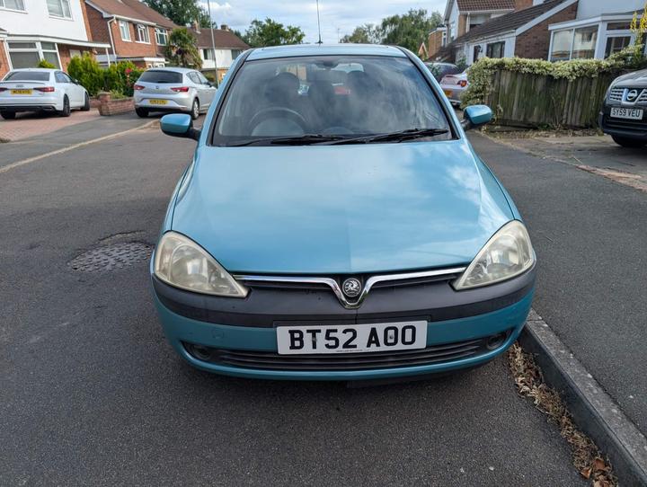 Vauxhall Corsa - 1.2i 16v SXi 5dr - Lady owned since 2004 - Image 2