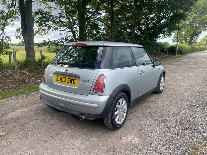 MINI Hatch - 1.6 One CVT Euro 3 3dr - Automatic! - Image 13