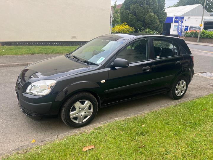 Cheap Kia Rio - 1.5 CRDi Zapp! 5dr - HISTORY-TAXED-LONG MOT for sale in Whetstone, Greater London