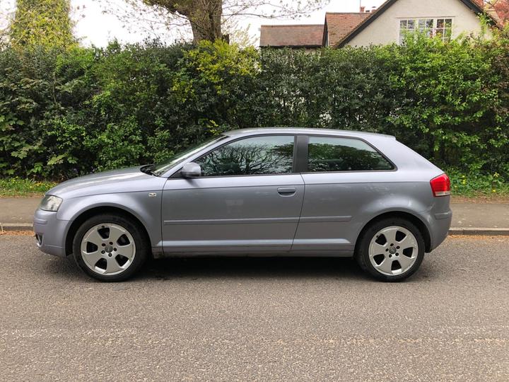 Audi A3 - 2.0 FSI Sport 3dr - New Battery and Alternator - Image 4
