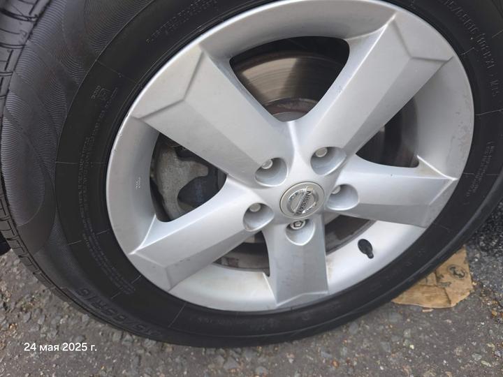 Nissan Qashqai - 1.6 Visia 2WD 5dr - No issues at all... - Image 3