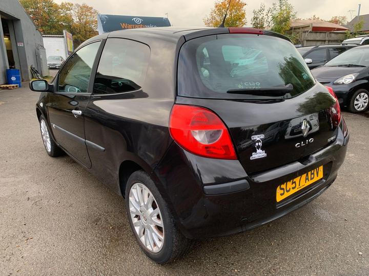 Renault Clio - 1.2 TCe 16v Dynamique S 3dr - LONG MOT,12 MONTHS AA COVER - Image 11