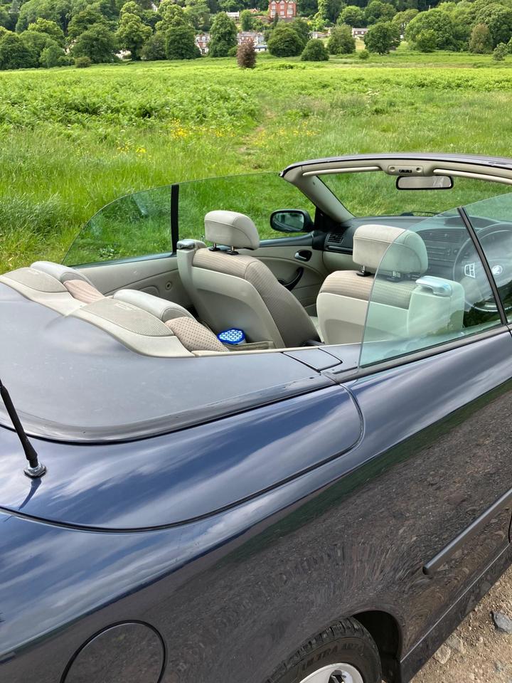 Saab 9-3 - 2.0 - New Roof and Roof Pistons 2021 - Image 9