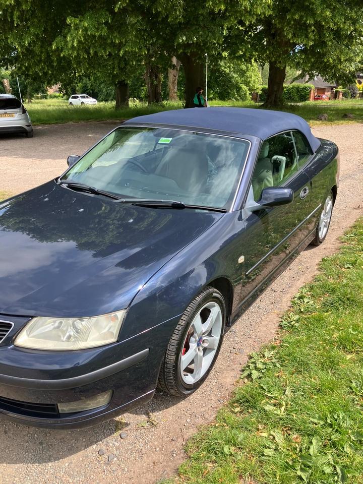 Saab 9-3 - 2.0 - New Roof and Roof Pistons 2021 - Image 3