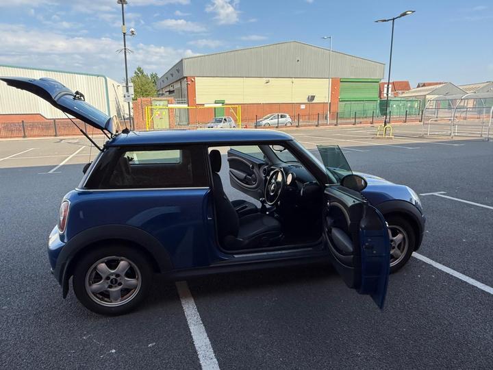 MINI Hatch - 1.4 One Euro 4 3dr - Excellent Condition - Image 13