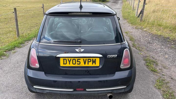 MINI Hatch - 1.6 Cooper Euro 4 3dr - Pocket rocket for under 1K!! - Image 5