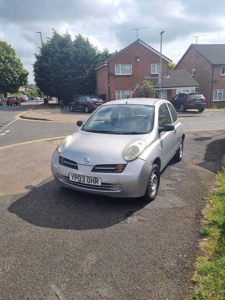Cheap Nissan Micra - 1.0 E 3dr for sale in Luton, Bedfordshire