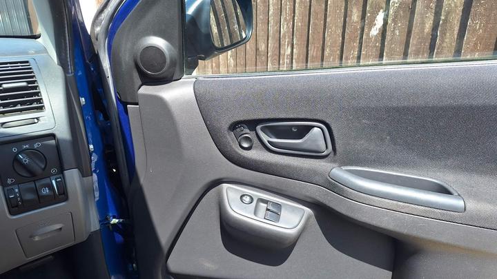 Suzuki Ignis - 1.3 VVT GL 5dr - RELIABLE CHEAP PERFECT 1ST CAR - Image 14
