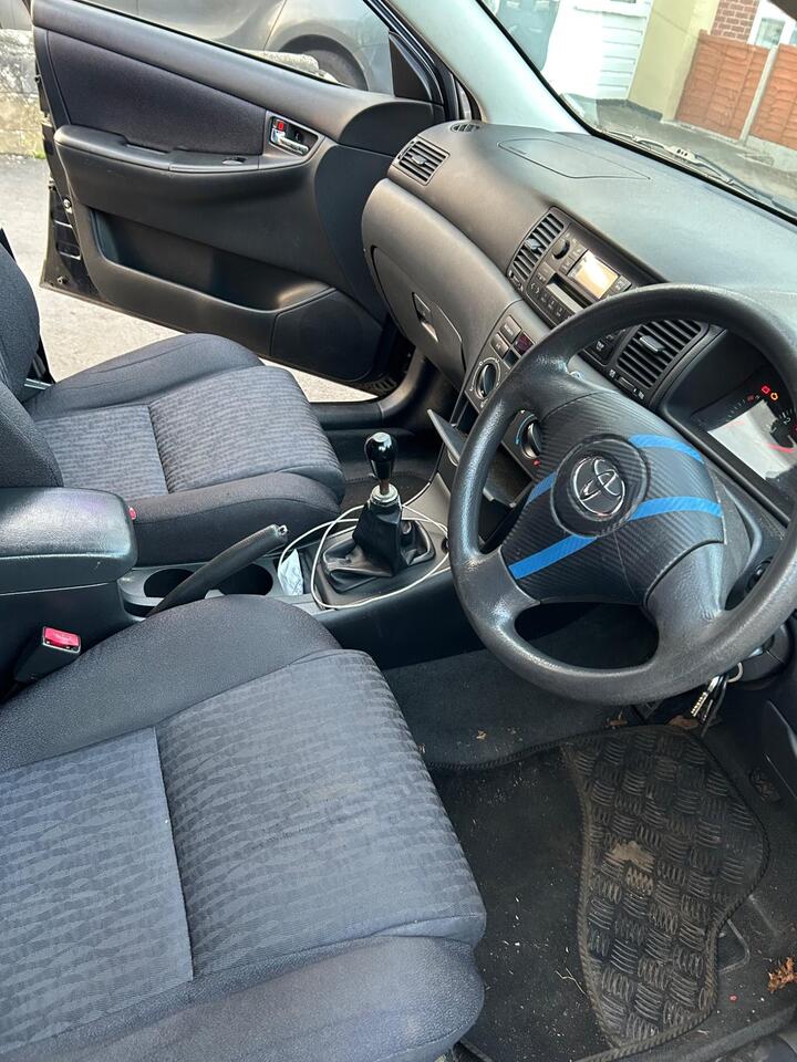 Toyota Corolla - 1.4 VVT-i T3 5dr - Image 5
