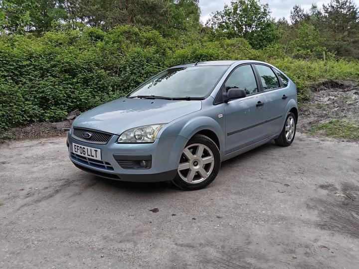 Cheap Ford Focus - 1.8 TDCi Sport 5dr - 1 FAMILY OWNED FROM NEW! for sale in Ferndown, Dorset