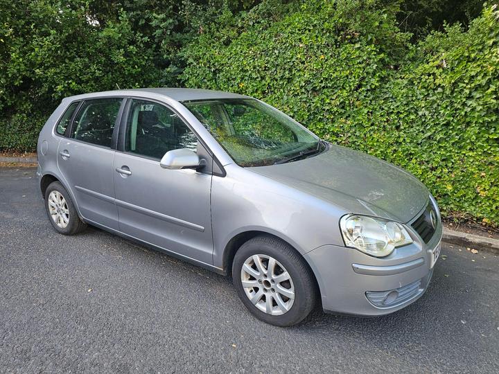 Cheap Volkswagen Polo - 1.2 SE 5dr - GOOD CONDITION for sale in Manchester, Greater Manchester