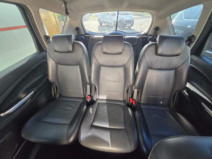 Ford S-Max - 2.0 TDCi Zetec 5dr - Image 12