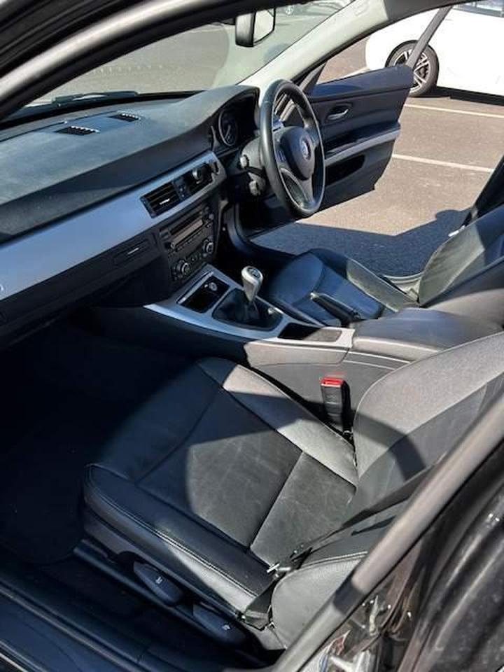 BMW 3 Series - 2.0 320d ED EfficientDynamics Euro 5 (s/s) 4dr - Image 8